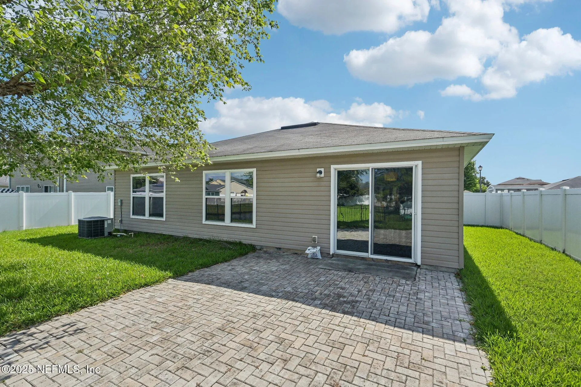 7464 Westland Oaks Drive Jacksonville FL 32244