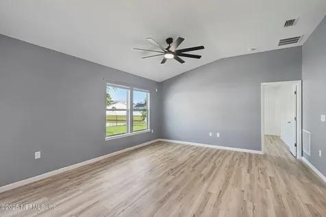 7464 Westland Oaks Drive Jacksonville FL 32244