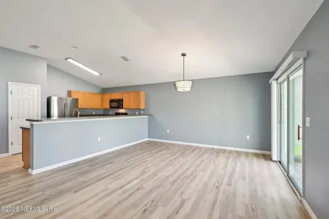 7464 Westland Oaks Drive Jacksonville FL 32244