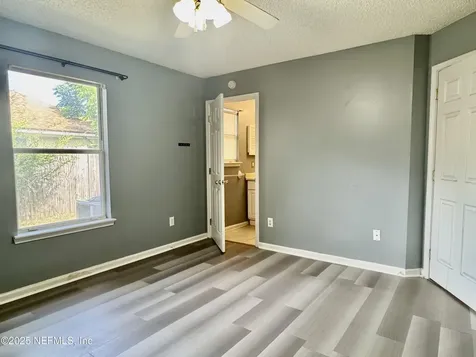 11471 Mandarin Glen Circle W Jacksonville FL 32223