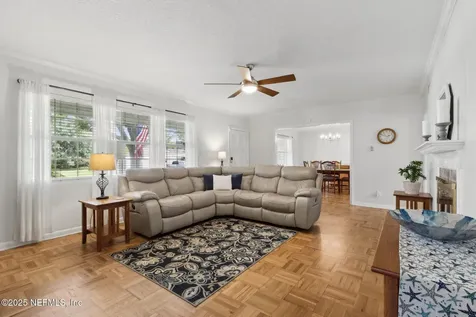 4717 Princess Anne Lane Jacksonville FL 32210