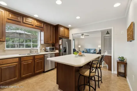 4717 Princess Anne Lane Jacksonville FL 32210