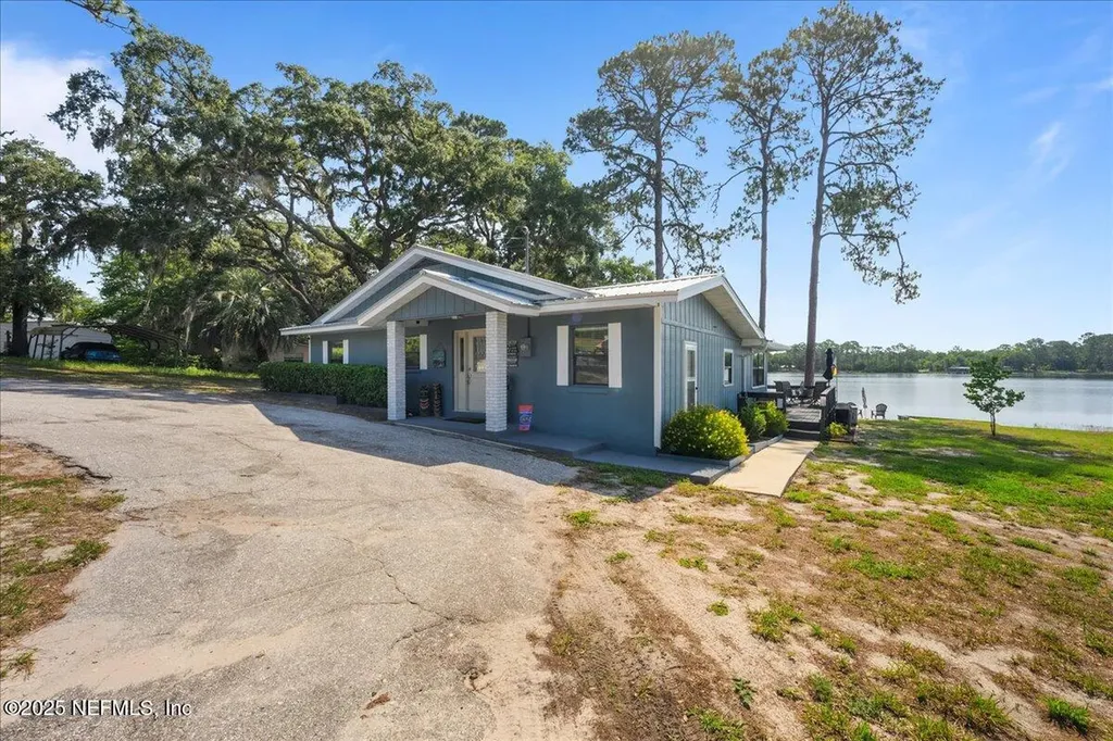 106 Carter-whittaker Lane Pomona Park FL 32181