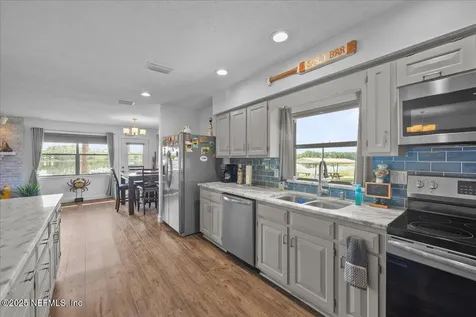 106 Carter-whittaker Lane Pomona Park FL 32181
