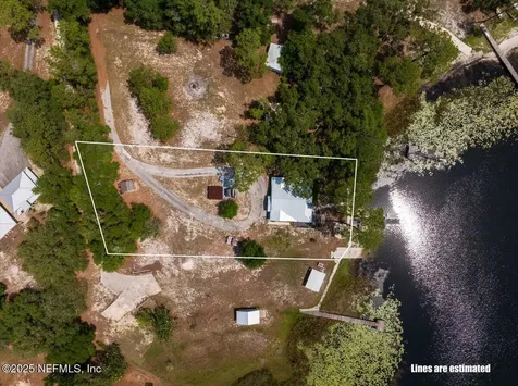 106 Carter-whittaker Lane Pomona Park FL 32181