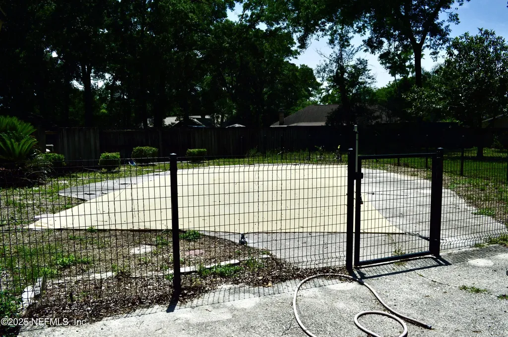 2235 Hunterwood Court Jacksonville FL 32225