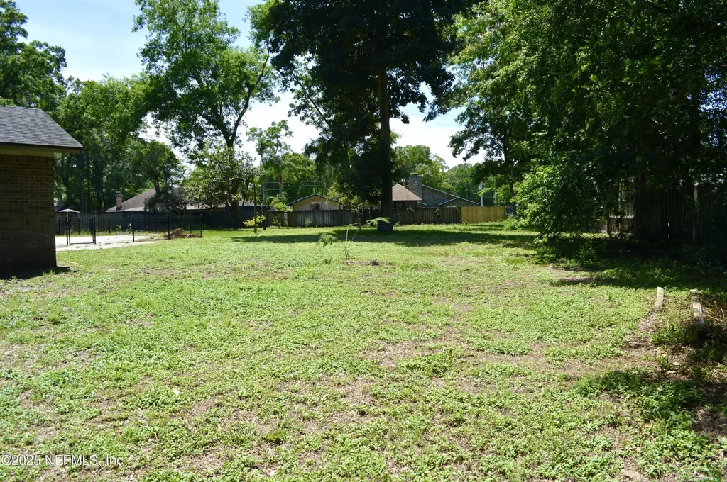 2235 Hunterwood Court Jacksonville FL 32225
