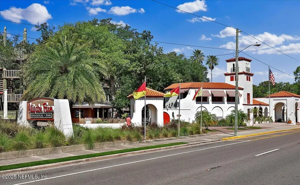 281 N Volusia Street St. Augustine FL 32084