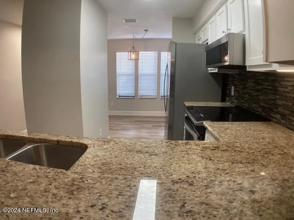 5615 San Juan Avenue Jacksonville FL 32210