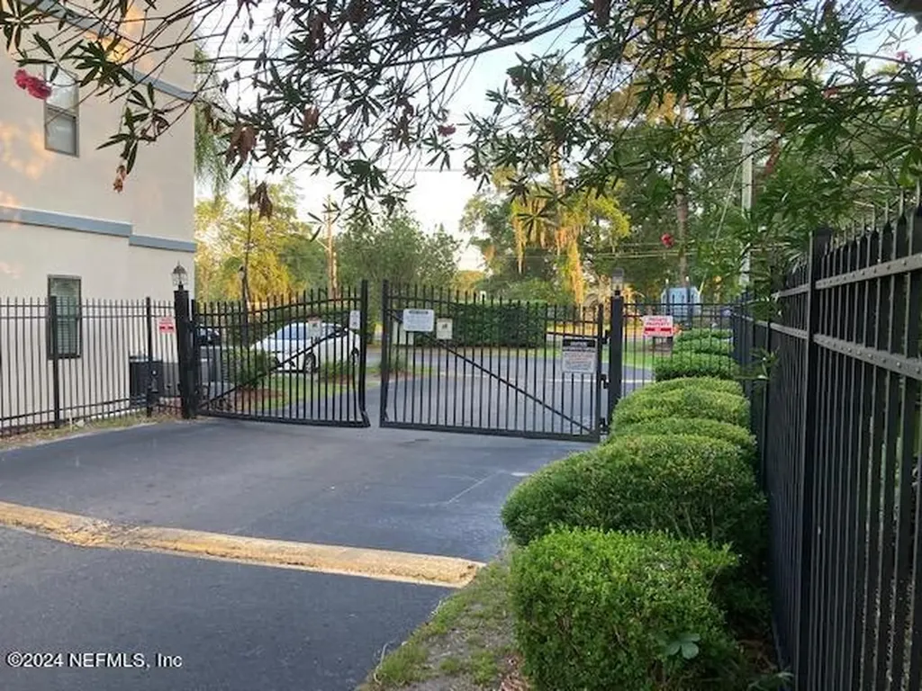 5615 San Juan Avenue Jacksonville FL 32210