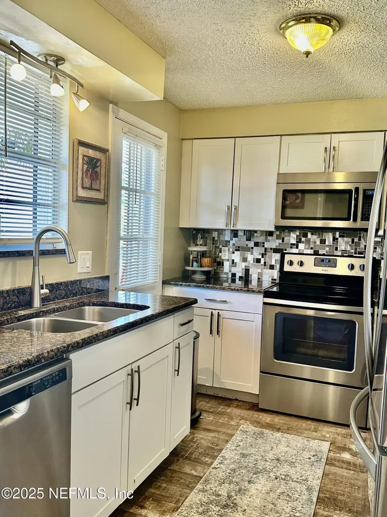 1540 El Prado Road Jacksonville FL 32216