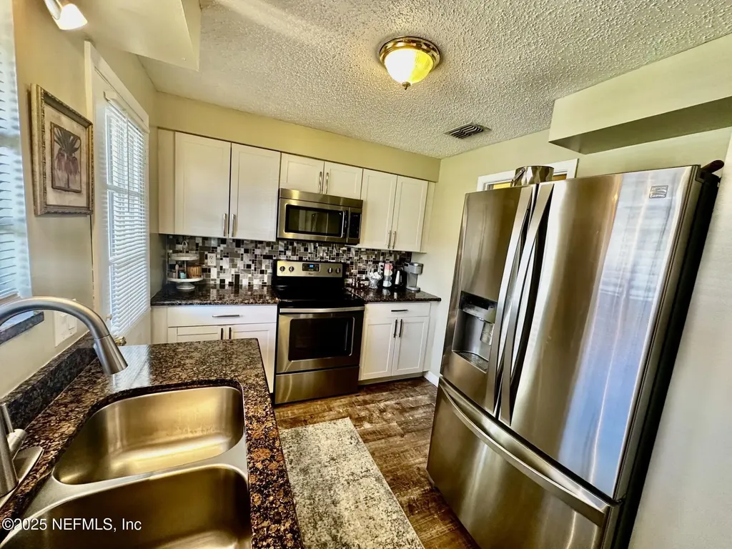 1540 El Prado Road Jacksonville FL 32216