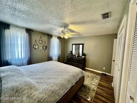 1540 El Prado Road Jacksonville FL 32216