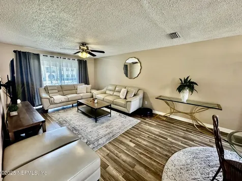 1540 El Prado Road Jacksonville FL 32216