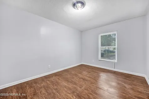 8390 Scottish Court Jacksonville FL 32244