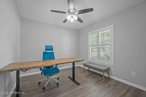 2439 Bentwater Drive W Jacksonville FL 32246