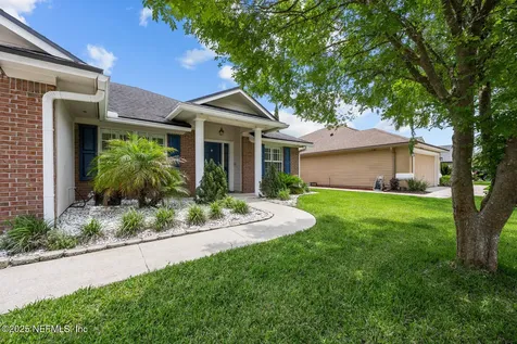2439 Bentwater Drive W Jacksonville FL 32246