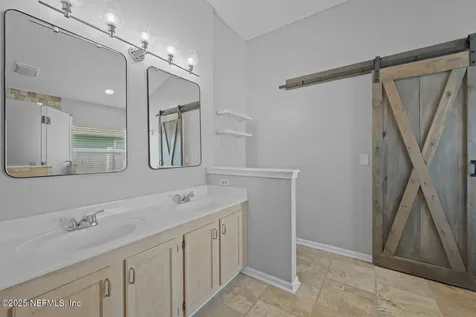 2439 Bentwater Drive W Jacksonville FL 32246