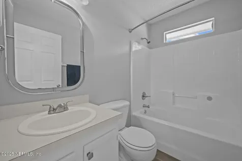 2439 Bentwater Drive W Jacksonville FL 32246