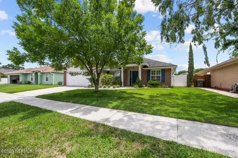 2439 Bentwater Drive W Jacksonville FL 32246