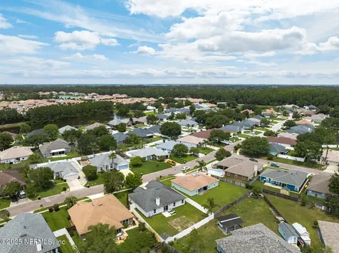 2439 Bentwater Drive W Jacksonville FL 32246