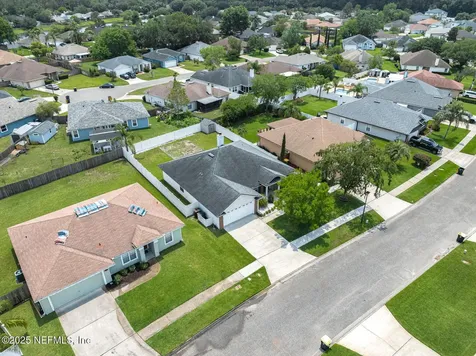2439 Bentwater Drive W Jacksonville FL 32246