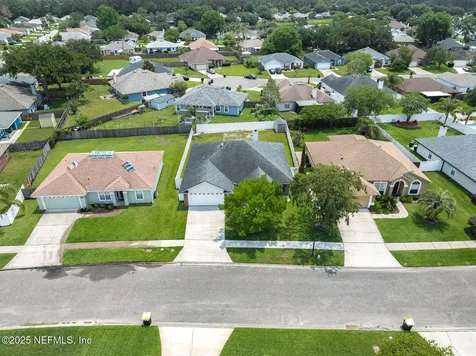 2439 Bentwater Drive W Jacksonville FL 32246