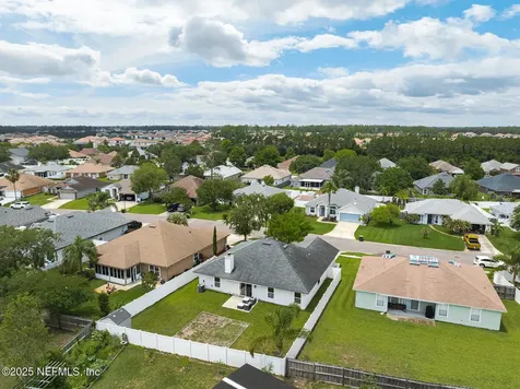 2439 Bentwater Drive W Jacksonville FL 32246