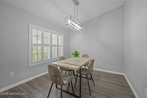 2439 Bentwater Drive W Jacksonville FL 32246