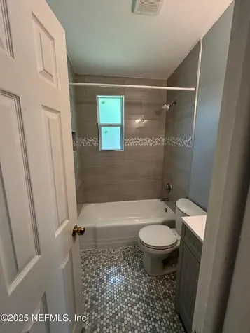 2500 Congaree Drive W Jacksonville FL 32211