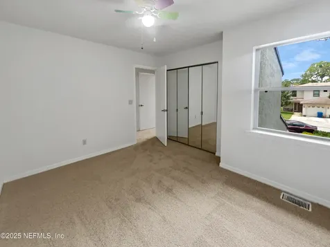 1127 Romaine Circle W Jacksonville FL 32225