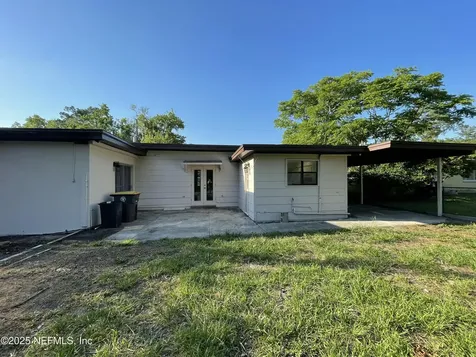 5258 Janice Circle S Jacksonville FL 32210