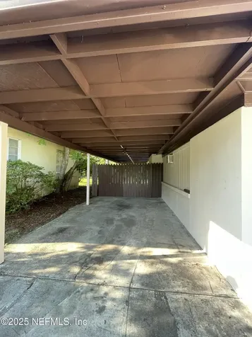 5258 Janice Circle S Jacksonville FL 32210