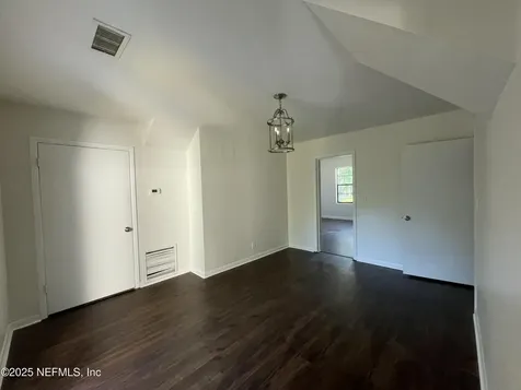 5258 Janice Circle S Jacksonville FL 32210