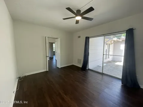 5258 Janice Circle S Jacksonville FL 32210
