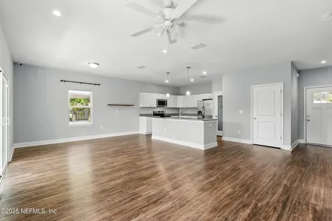 9706 Sibbald Road Jacksonville FL 32208