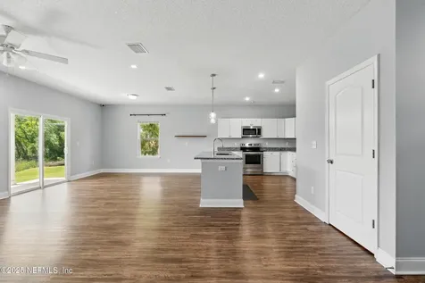 9706 Sibbald Road Jacksonville FL 32208