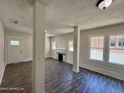725 Calvert Street Jacksonville FL 32208