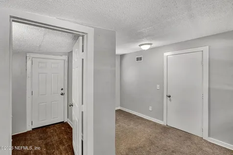 4924 Old Middleburg Road N Jacksonville FL 32210