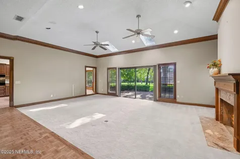 8127 Middle Fork Lane Jacksonville FL 32256