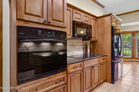 8127 Middle Fork Lane Jacksonville FL 32256