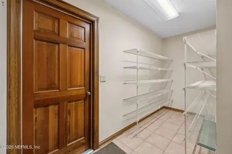 8127 Middle Fork Lane Jacksonville FL 32256