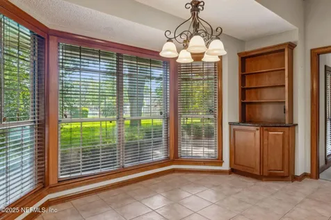8127 Middle Fork Lane Jacksonville FL 32256