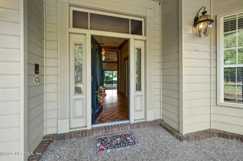 8127 Middle Fork Lane Jacksonville FL 32256