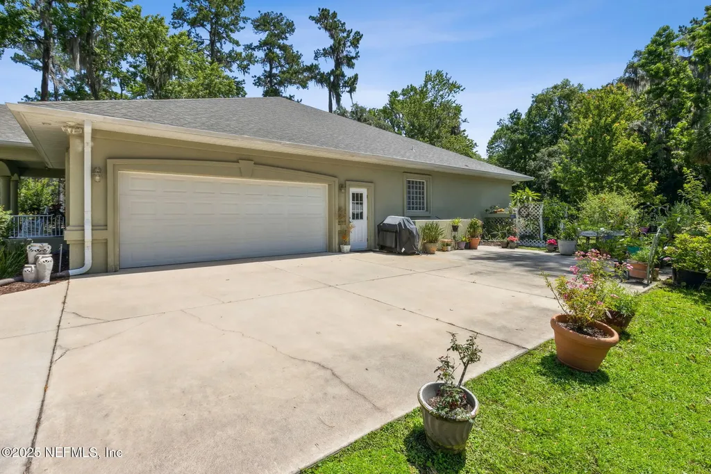 166 Mount Royal Avenue Crescent City FL 32112