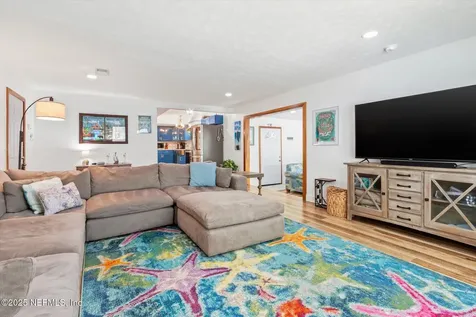 13 Douglas Avenue St. Augustine FL 32084