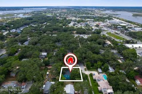 13 Douglas Avenue St. Augustine FL 32084