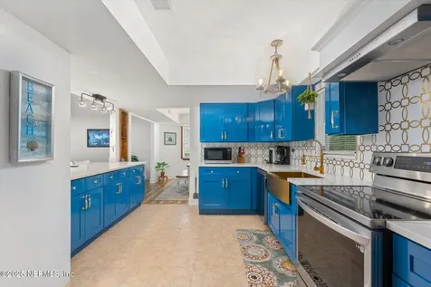 13 Douglas Avenue St. Augustine FL 32084