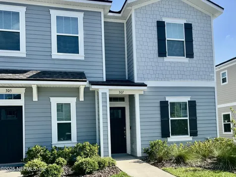 307 Annies Place Jacksonville FL 32218