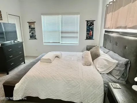 307 Annies Place Jacksonville FL 32218